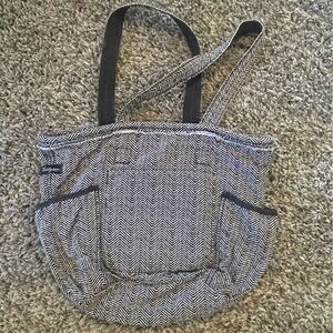 Thirty-One hobo bag chevron